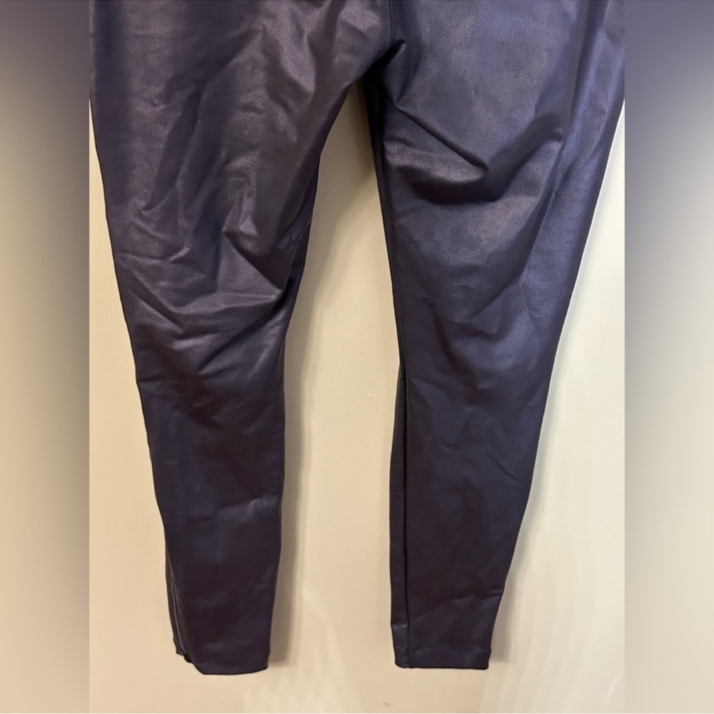 Athleta Delancey Gleam Moto Tight Leggings Black Size Medium Activewear - Picture 6 of 12